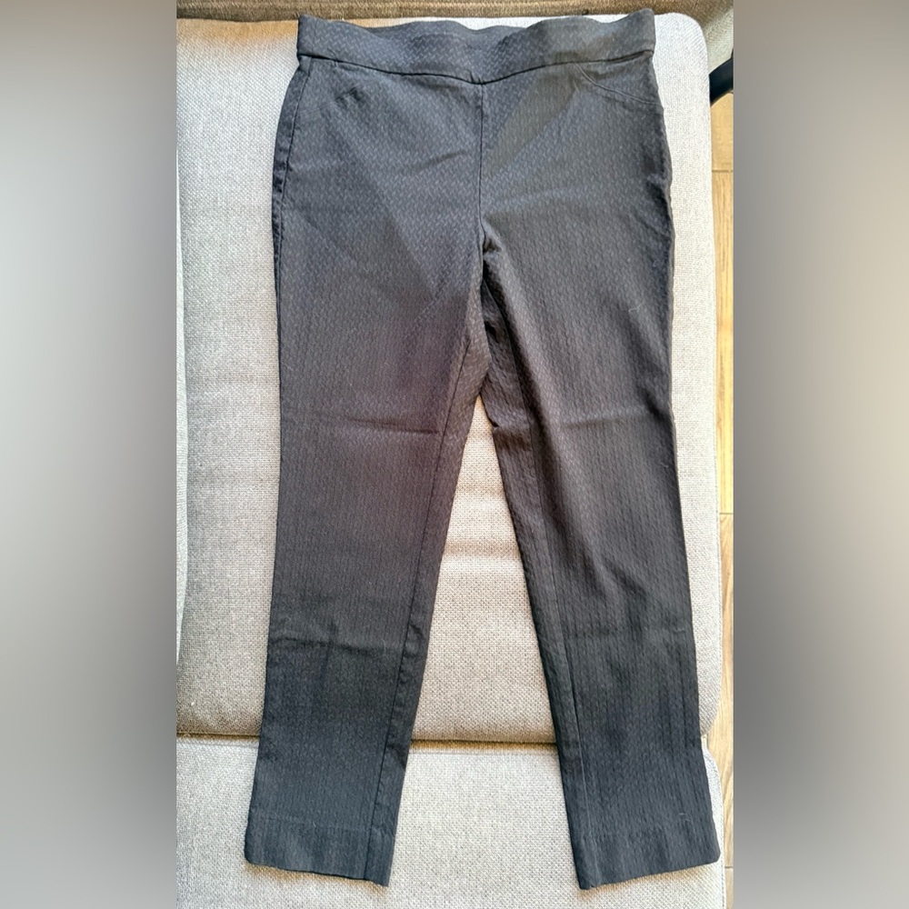 Anne Klein black skinny Pants